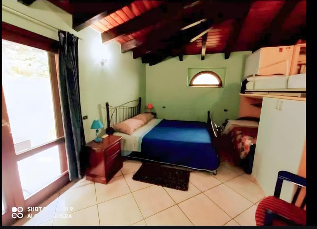 Monti E Mare Bed & Breakfast Lanusei Dış mekan fotoğraf