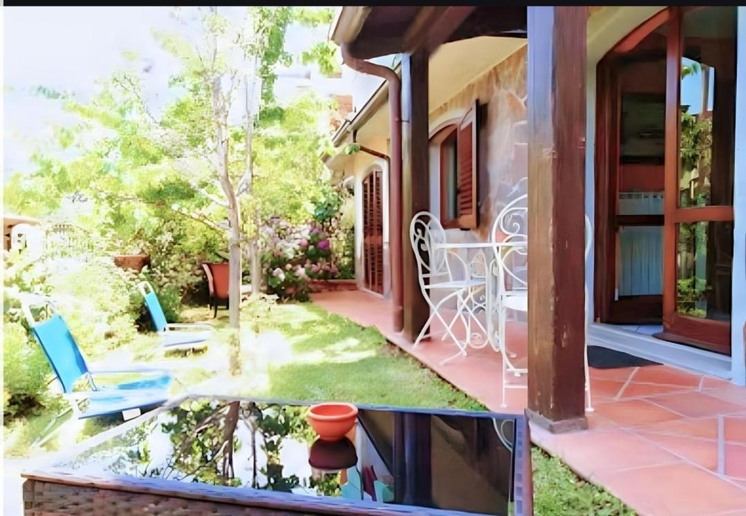 Monti E Mare Bed & Breakfast Lanusei Dış mekan fotoğraf