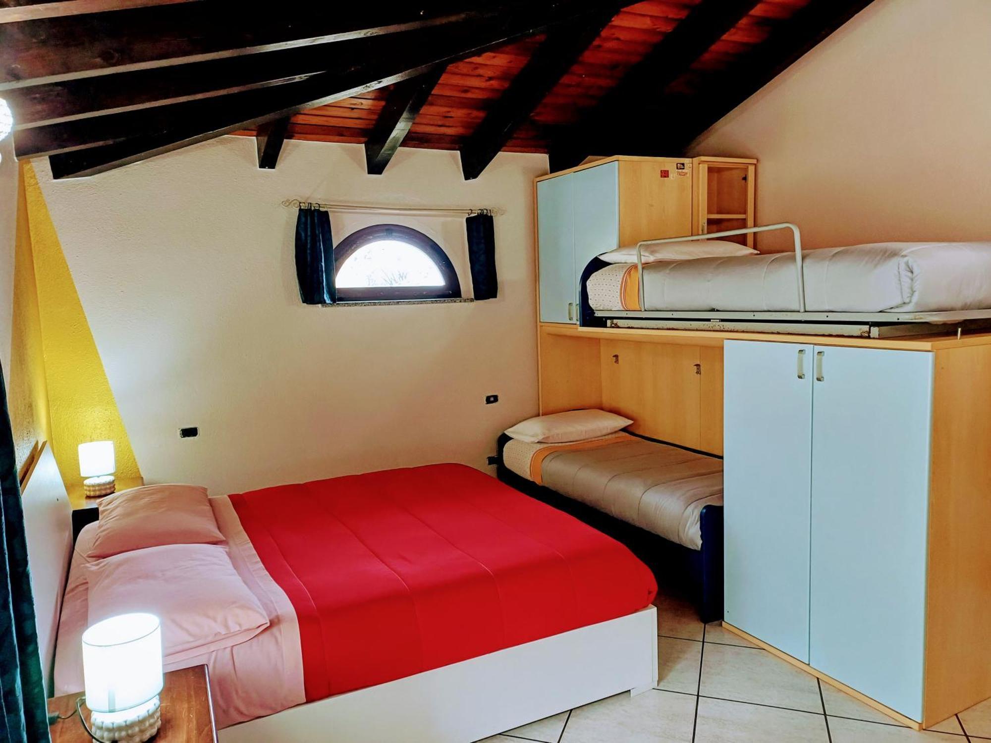 Monti E Mare Bed & Breakfast Lanusei Dış mekan fotoğraf