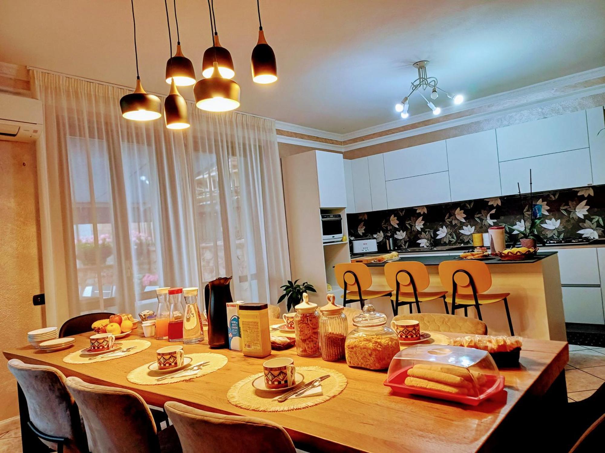 Monti E Mare Bed & Breakfast Lanusei Dış mekan fotoğraf