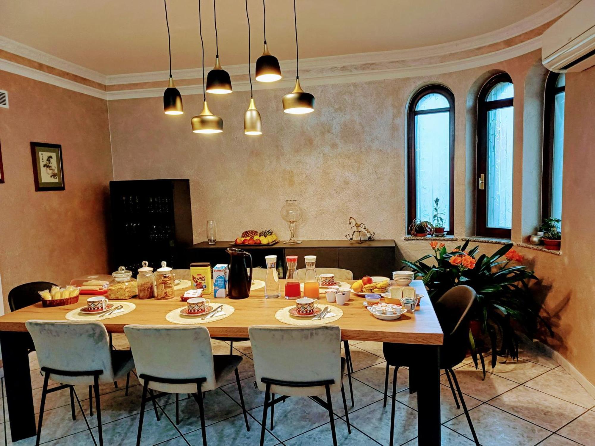 Monti E Mare Bed & Breakfast Lanusei Dış mekan fotoğraf